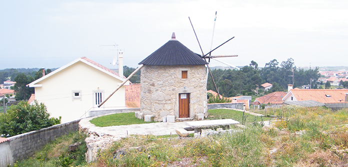 Azenhas e Moinhos de Vento da Abelheira